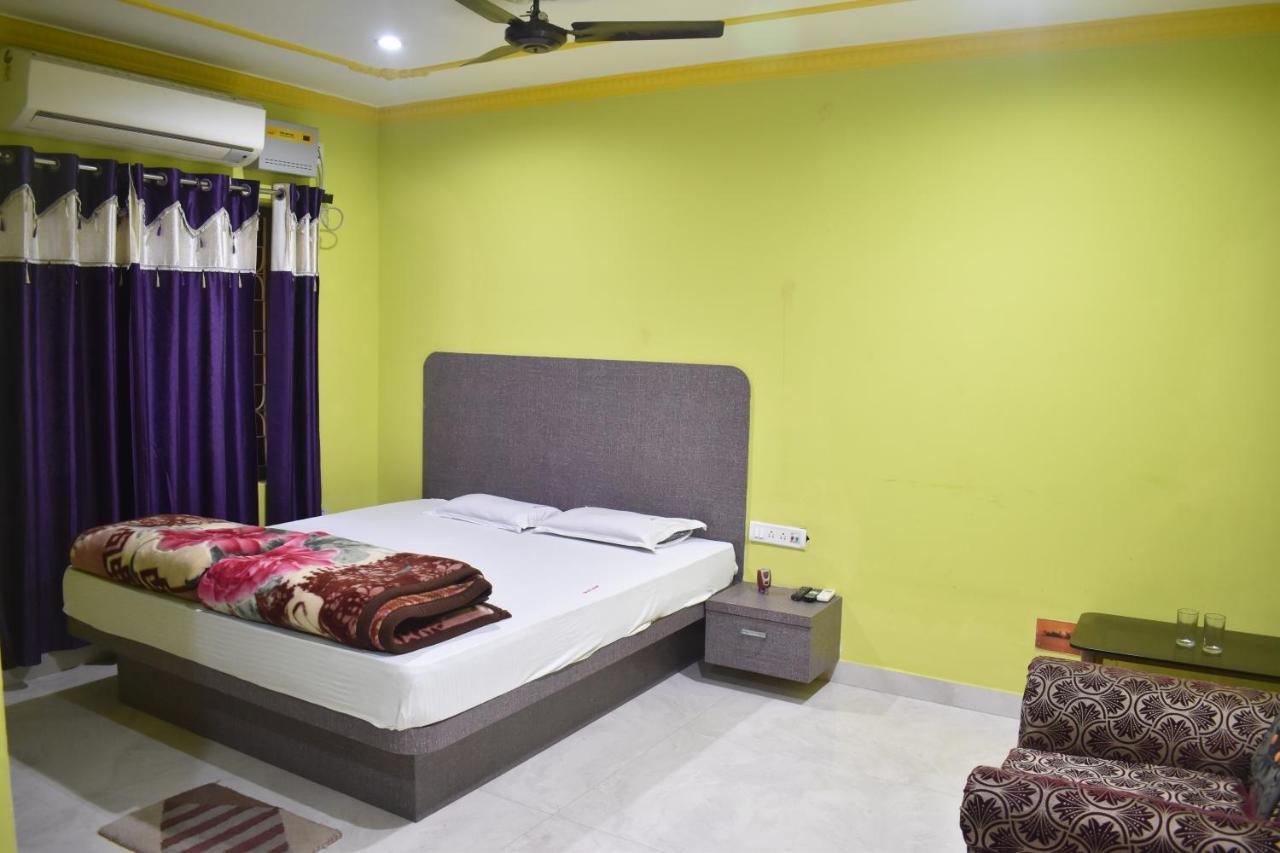 Hotel Suraj Balasore Exteriér fotografie